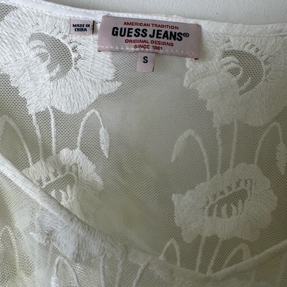 Guess Jeans shear top size small - Picture 2 of 6